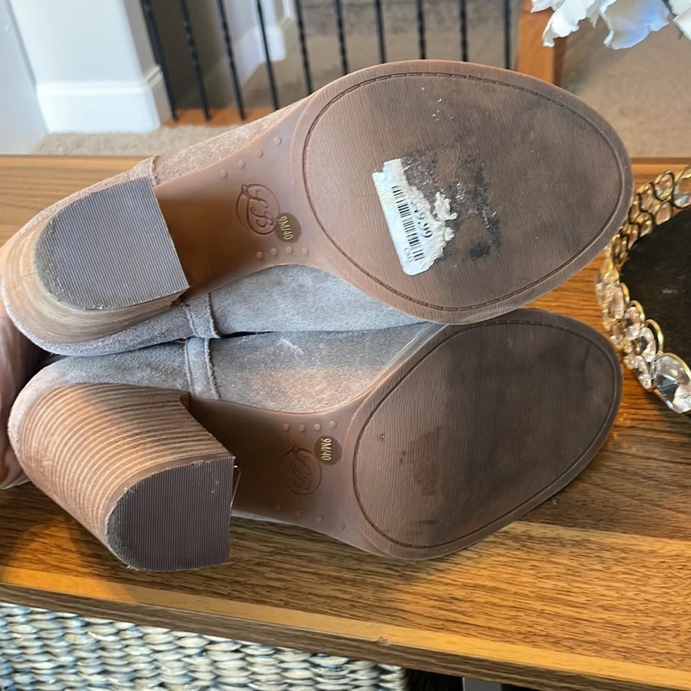 Lucky Brand booties size 9 - Picture 5 of 5